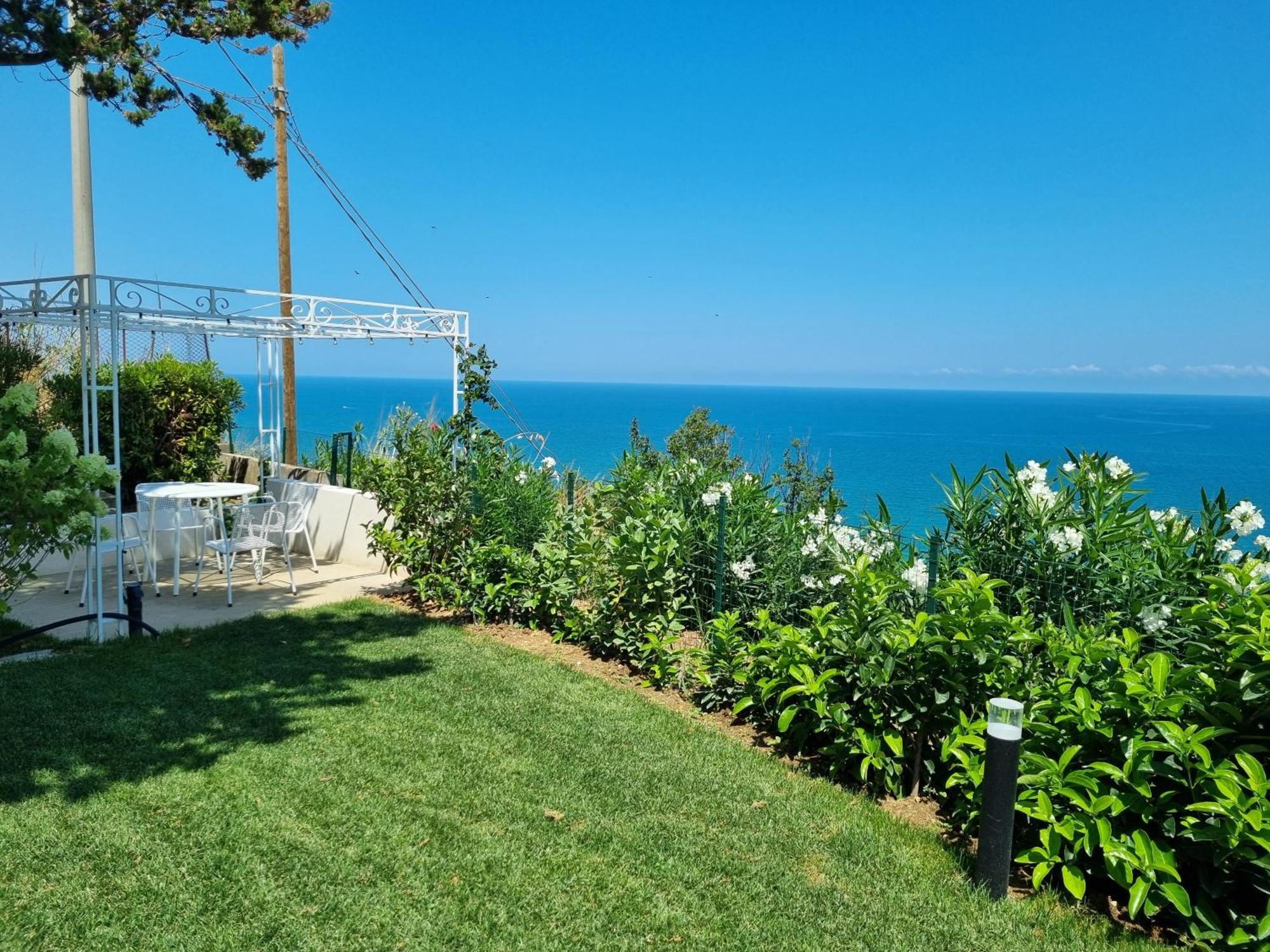 Carezza Del Mare Villa Торино ди Сангро Екстериор снимка
